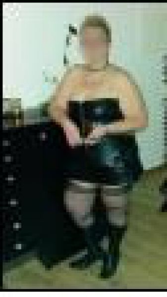 perverse Conny