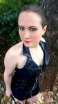 Lady Serina kackt Dir in den Mund!